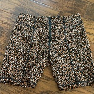 Free People Animal Print Bike Shorts Sz Large